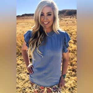 Women's Sterling Kreek Light Wash Denim Babydoll Blue Ruffle Sleeve Top